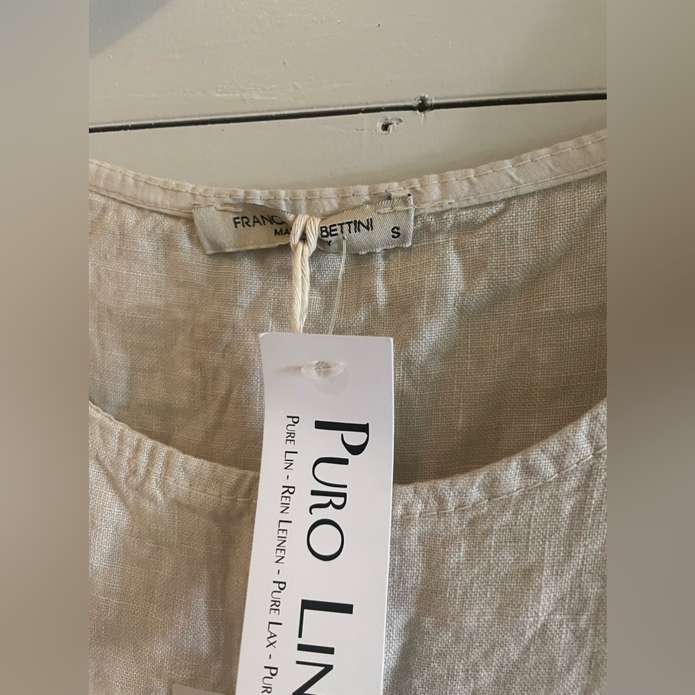Linen Top - Picture 4 of 4